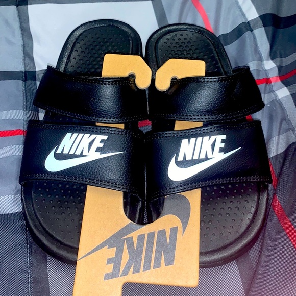 Nike Shoes - Nike Womens Benassi Duo Ultra Slide